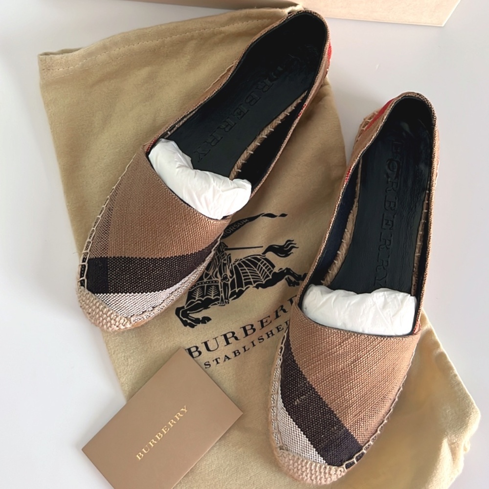 BURBERRY ESPADRILLIES